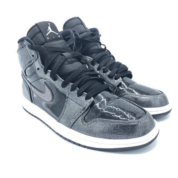 Air Jordan 1 Retro | Sz 10.5 - Picture 7 of 16